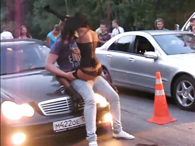 Latina cu părul corb suge și călărește filmexxx cu femei mature iubitul ei