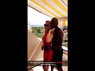 Adolescent cu corp strâmt primește un filmexxx hd schlong masiv din spate
