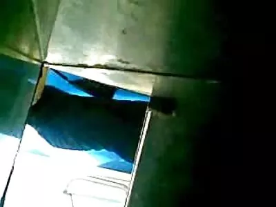 După ce filmexxx virgine și-a făcut penisul rigid și complet erect, ea se va apleca cu plăcere