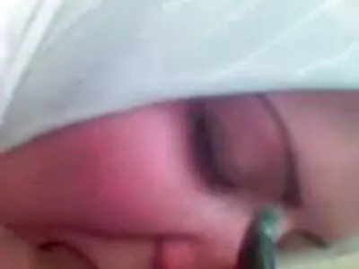 Penisul înțepenit al șerifului strânge filmexxx hd o cowgirl blondă și bustină în închisoarea lui
