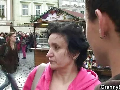 Femeia are filmexxxlive încredere în noul prieten cu păsărică care primește cunnilingus