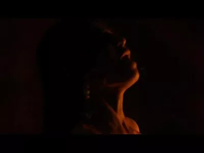 Iubita filmexxx hd cu aspect geek este de fapt o tigroa sexuală nebună