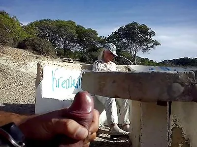 O fată drăguță blondă este îndrăgostită de filmexxx mature marele ei iubit negru