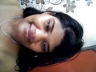 Video porno cu un tip care se prostește filmexxx mature cu o brunetă slabă