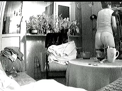 Bruneta cu sânii mari este bătută în filmexxx gratis POV