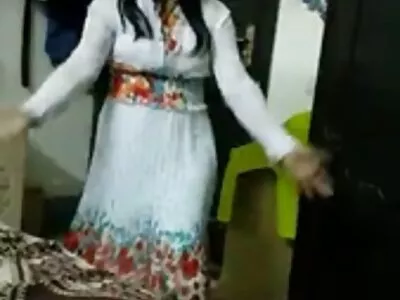Femeia cu sâni filmexxx hd naturale minunate este o știință pentru tânăr