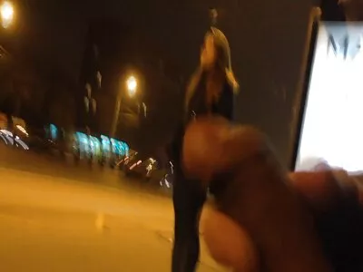 Două păpuși minunate sunt în filmexxx negri mijlocul sexului pasionat între fată